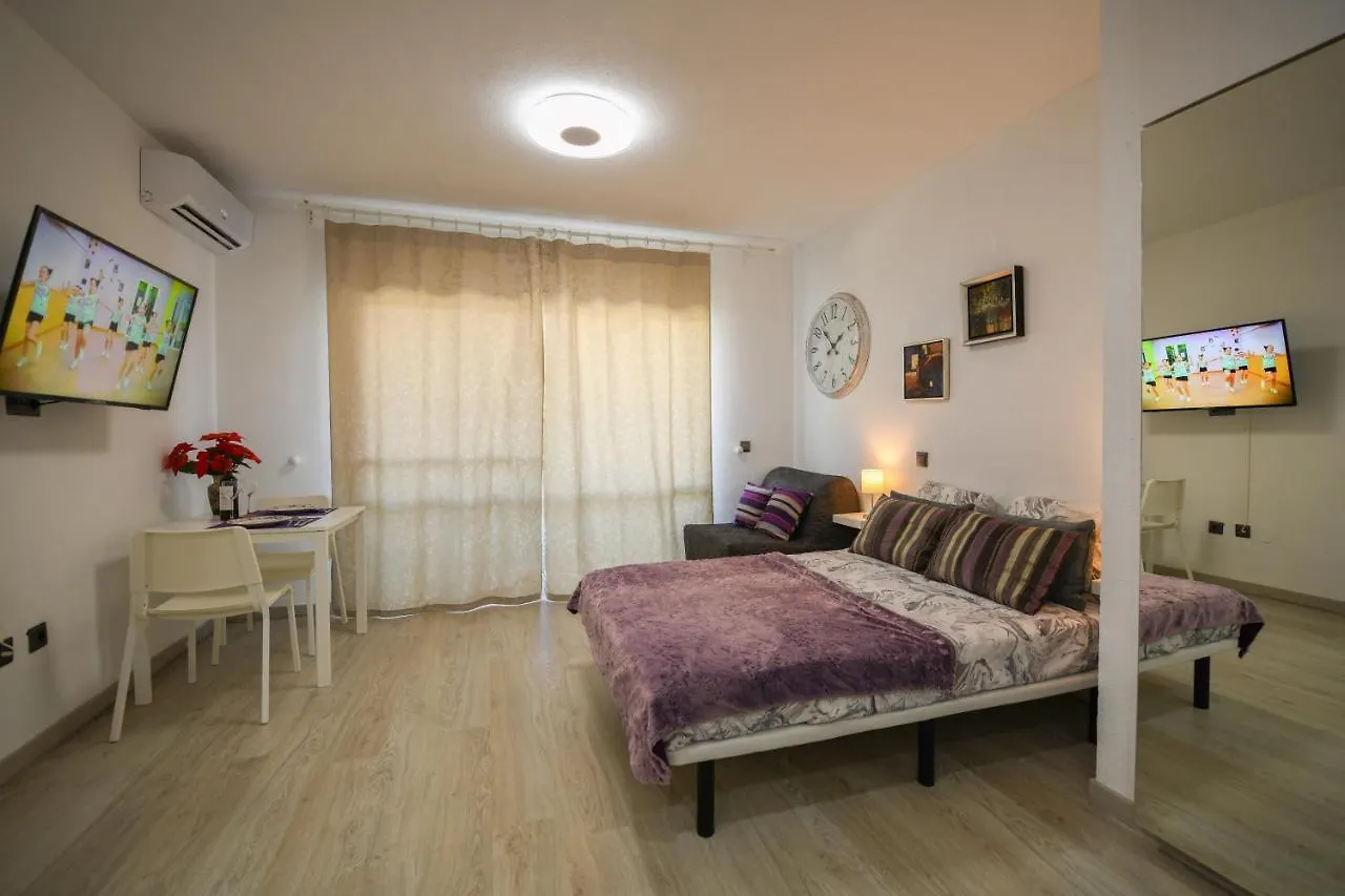 Apartment Benal Beach Sea Front Holiday Home Benalmadena